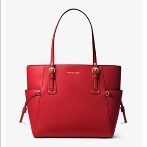 NWOT - Voyager Small Leather Tote Bag!